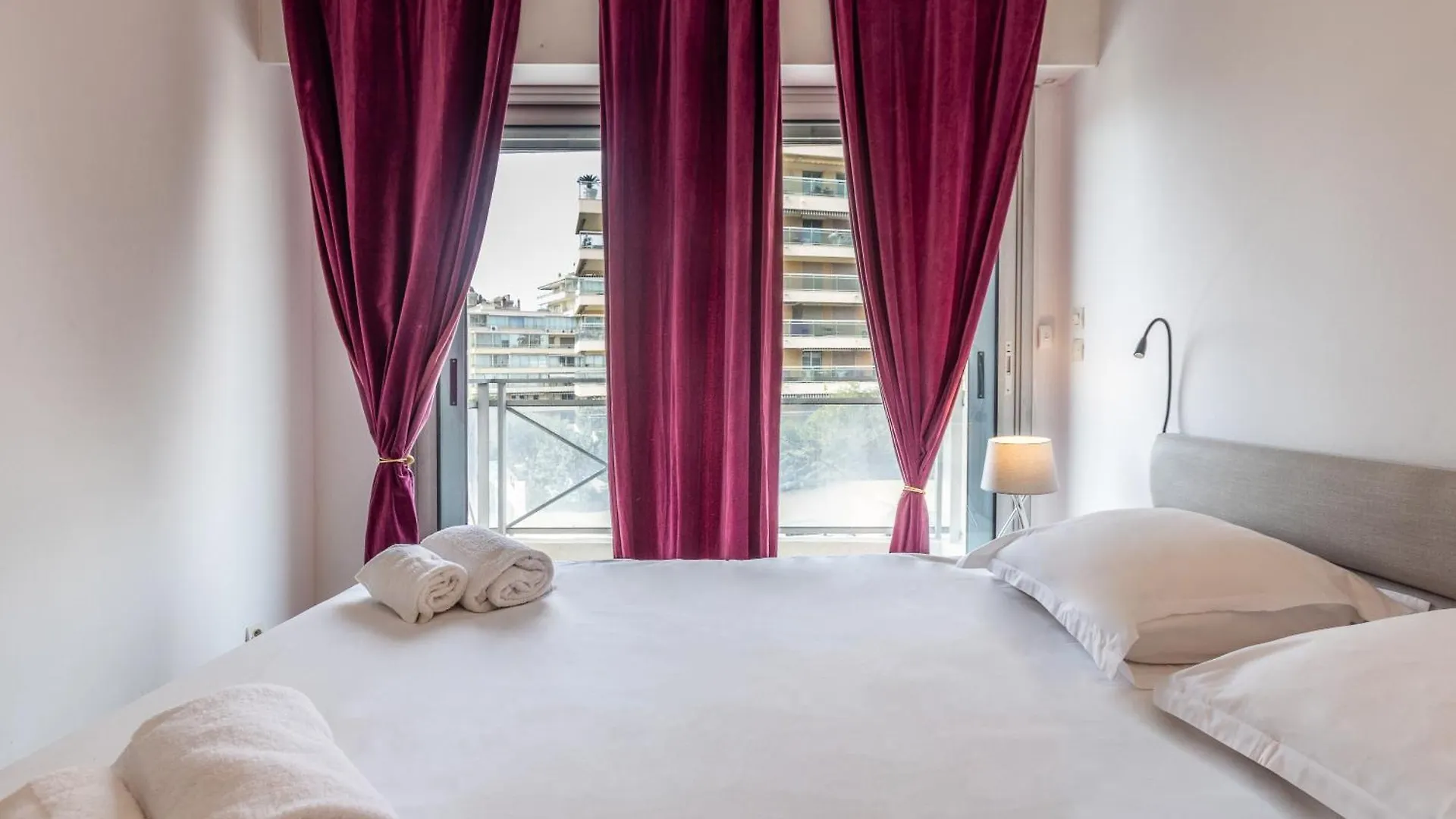 Lb Vacation Rentals I High Floor Sea View 2Br Apt With Balcony & Garage Cannes Holiday home